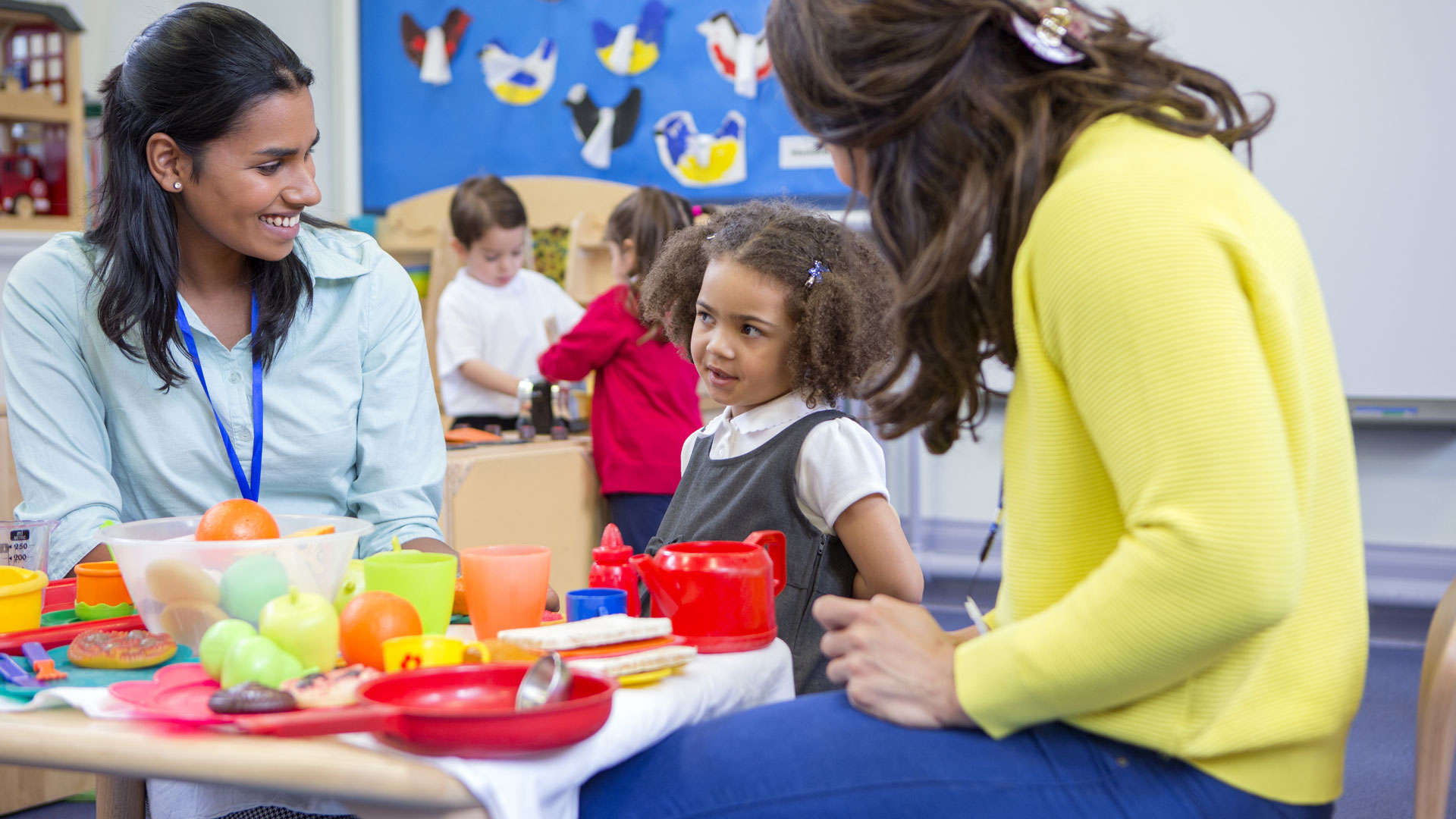 structured children and caregiver play activities